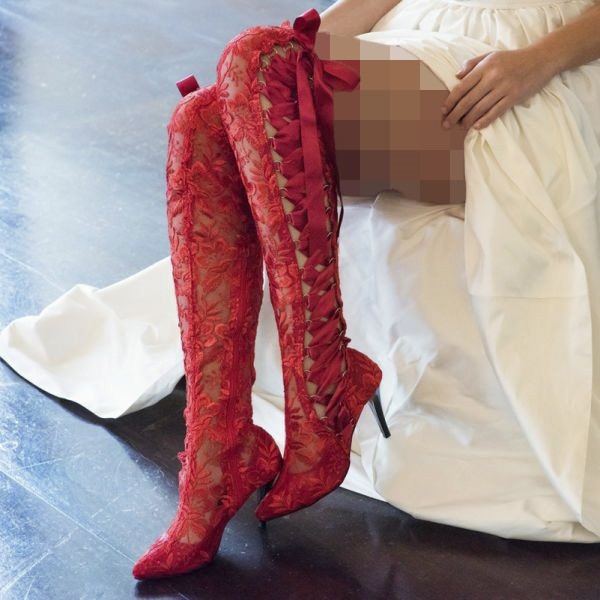 کفش عروس رنگی قرمز