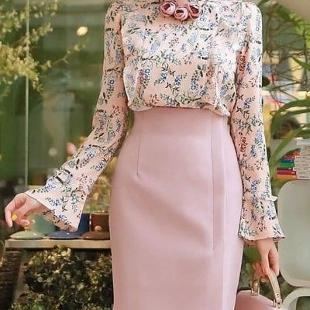 لباس مجلسی زنانه کرپ گل‌دار